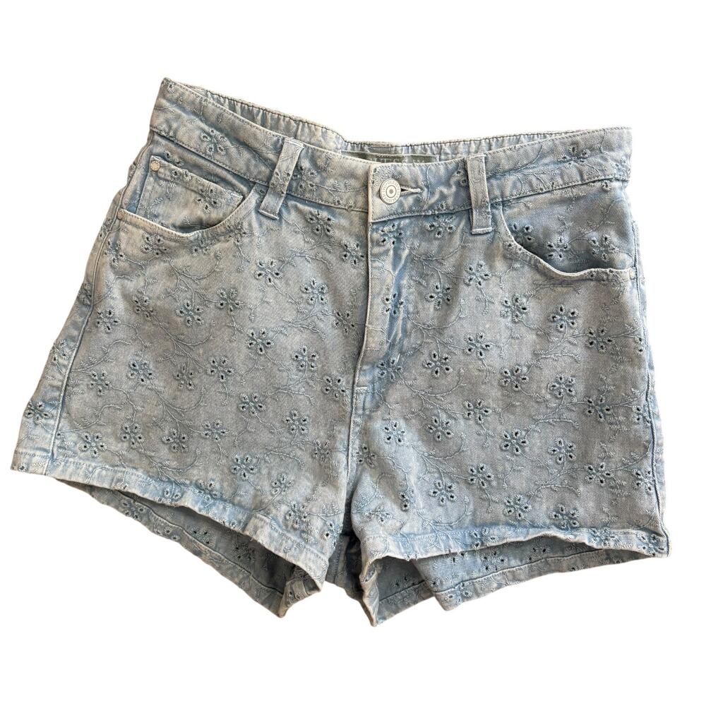 Guess Floral Eyelet Denim Shorts High Rise Light Wash Sz 25 Coquette Boho Casual - Picture 2 of 9